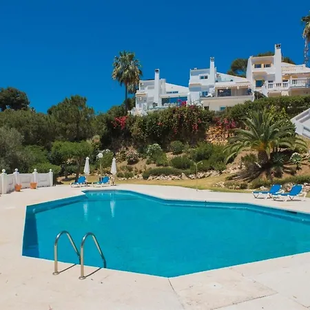 Beautiful, Spacious Townhouse With Lovely Views Sitio de Calahonda