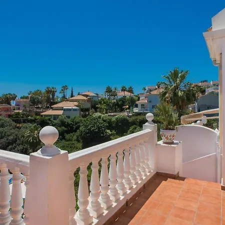 Beautiful, Spacious Townhouse With Lovely Views Holiday home *