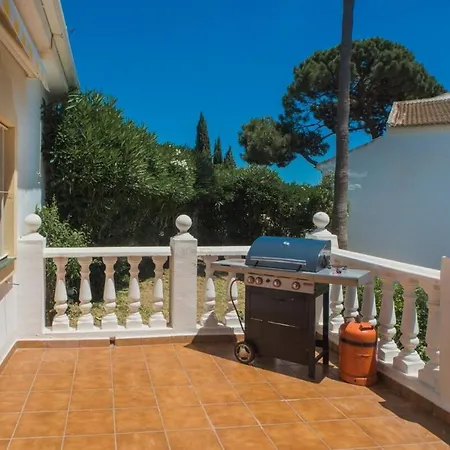 Beautiful, Spacious Townhouse With Lovely Views Holiday home Sitio de Calahonda