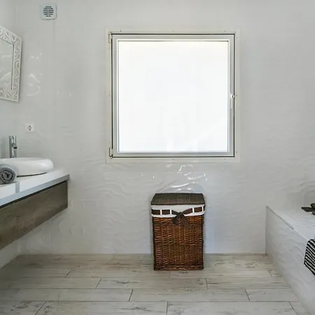 Holiday home Beautiful, Spacious Townhouse With Lovely Views