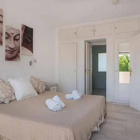 Holiday home Beautiful, Spacious Townhouse With Lovely Views